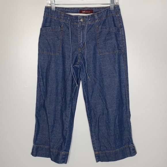Lee Riveted Denim Jean Capris Size 6 - Picture 1 of 13